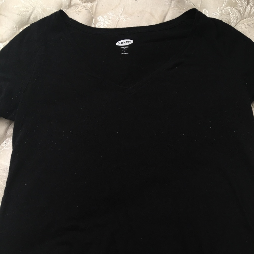 black tee